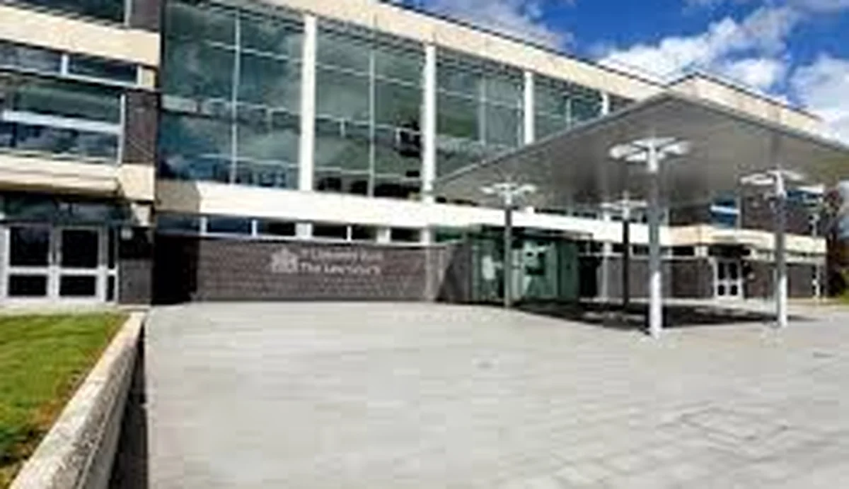 Mold Crown Court Listings